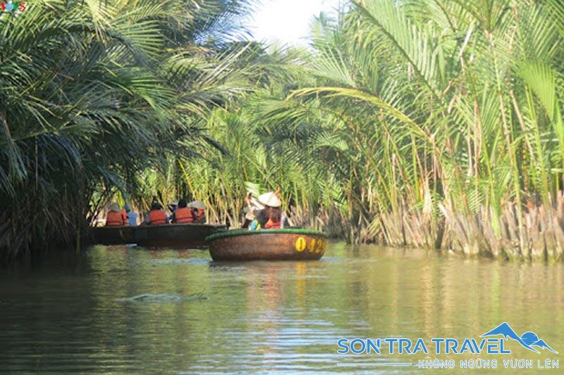 Du lịch rừng dừa Bảy Mẫu 