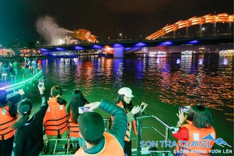 du thuyền sông Hàn Đà Nẵng 