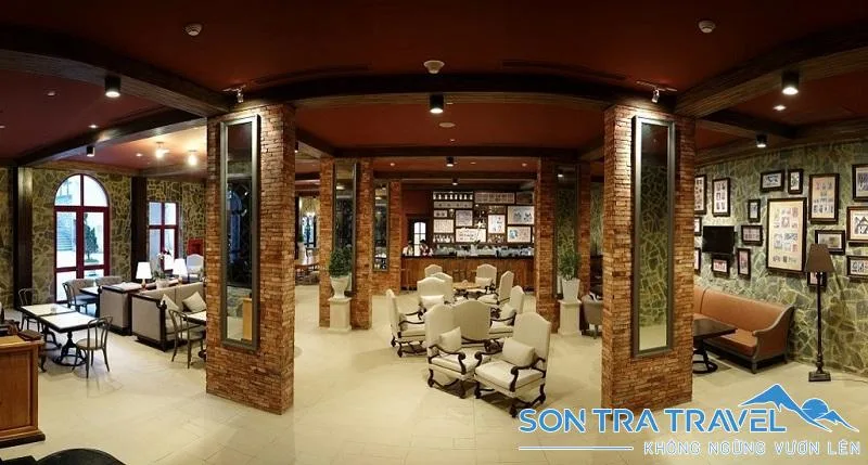 Top 10 Nhà Hàng Bà Nà Hills có buffet ngon nhất 2024 Nhà hàng La Crique Café Postal