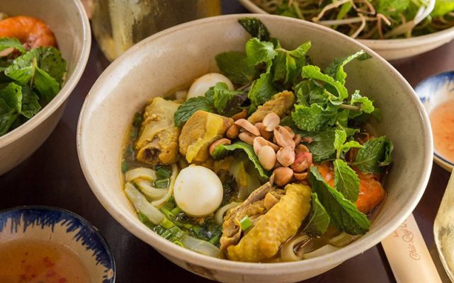 Mì Quảng ếch Bếp Trang - Quán mì quảng Thi Q Hải Châu, Đà Nẵng ngon nức tiếng