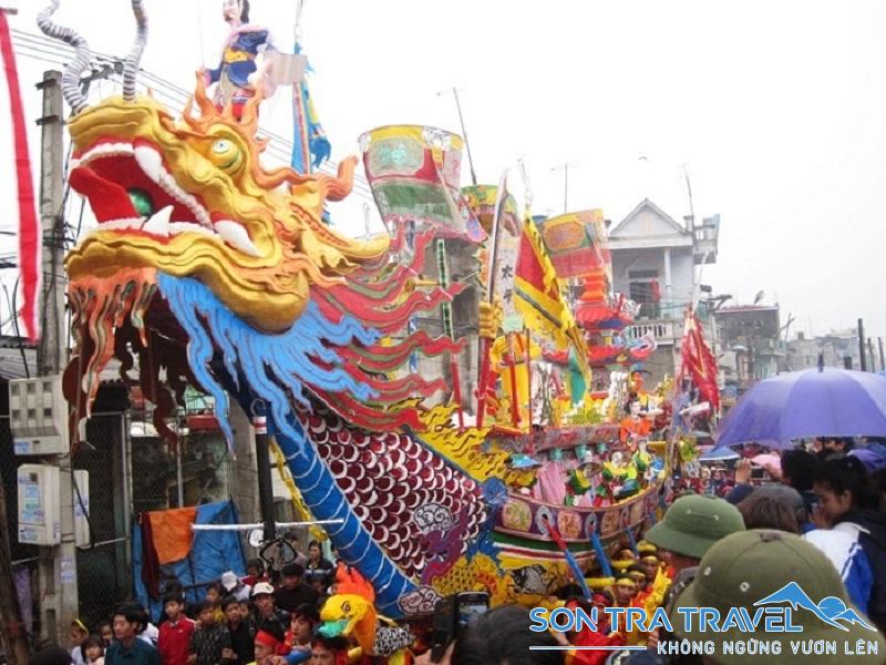 Lễ hội rước Long Chu