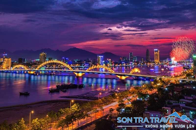 Đà Nẵng là thành phố biển không thể bỏ qua khi đến miền Trung