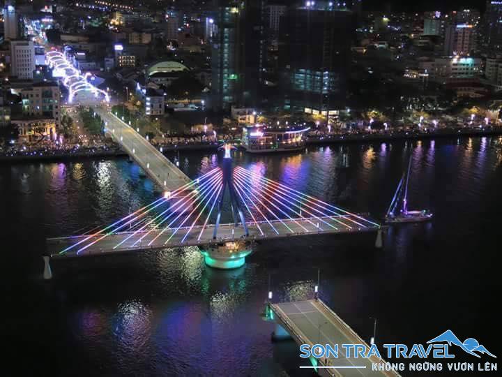 cầu sông Hàn Đà Nẵng quay