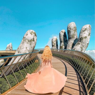 Cầu Vàng Đà Nẵng trên Bà Nà Hills điểm nhấn thu hút khách du lịch