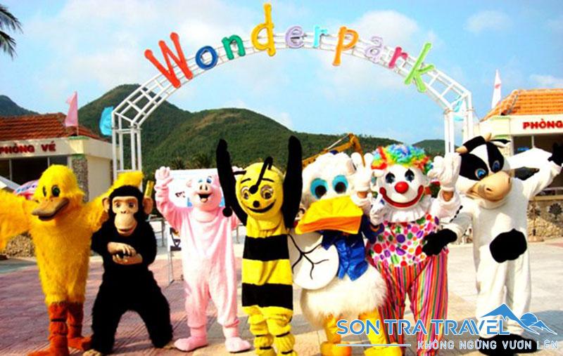 khu du lịch Wonder Park Nha Trang mở cửa tới mấy giờ?