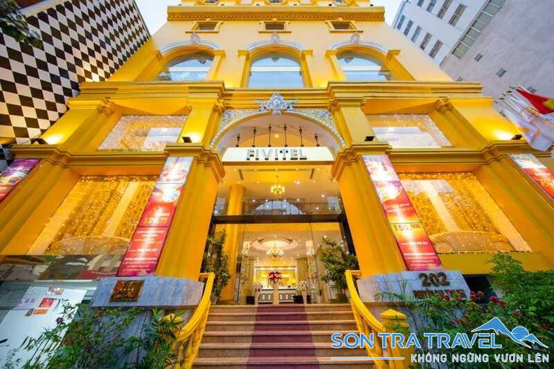 khách sạn 4 sao Đà Nẵng