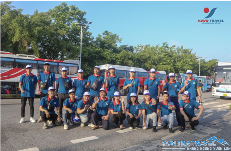 Đi Tour Đà Nẵng Uy Tín, Trọn Gói Cùng Kavo Travel – Hàng Vạn Khách Hài Lòng Đội ngũ hướng dẫn viên của công ty du lịch Khát Vọng Việt - Kavo Travel có tinh thần trách nhiệm cao và chuyên nghiệp